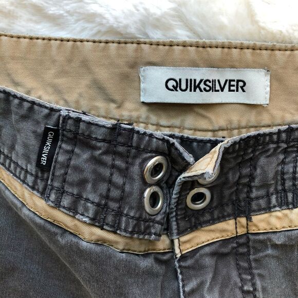 Quiksilver Board Shorts - Men’s 32 - Picture 4 of 6
